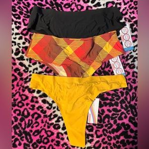 Cheek Boss - 3 Pk Underwear (2 Cheekies & 1 Thong) - BRAND NEW W/ TAGS - (Small)